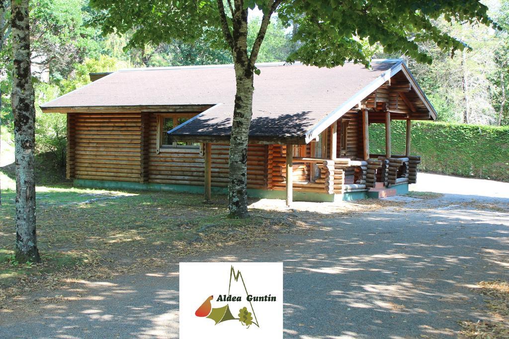 Aldea Guntin Camping Caniza Hotel La Caniza Buitenkant foto